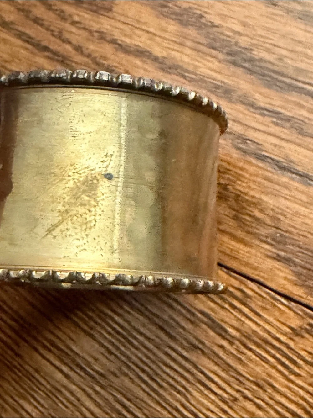 Set of 2 Brass Gold-Toned Napkin Rings Vintage Style